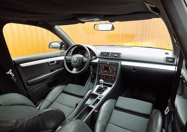 Audi A4 cena 13900 przebieg: 296000, rok produkcji 2006 z Świebodzin małe 529